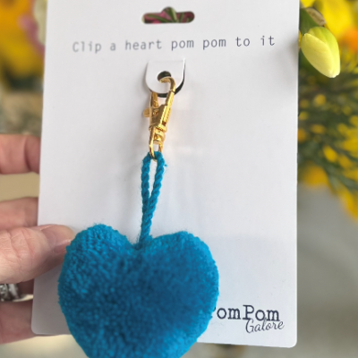 Pom Pom Heart Clip 1