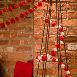 Red and White Pom Pom Garland 3