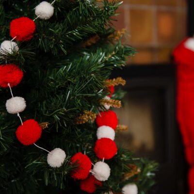Red and White Pom Pom Garland