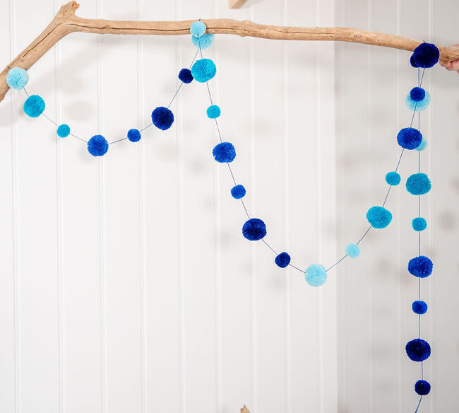 Blues Pom Pom Garland 3 Blues Pom Pom Garland