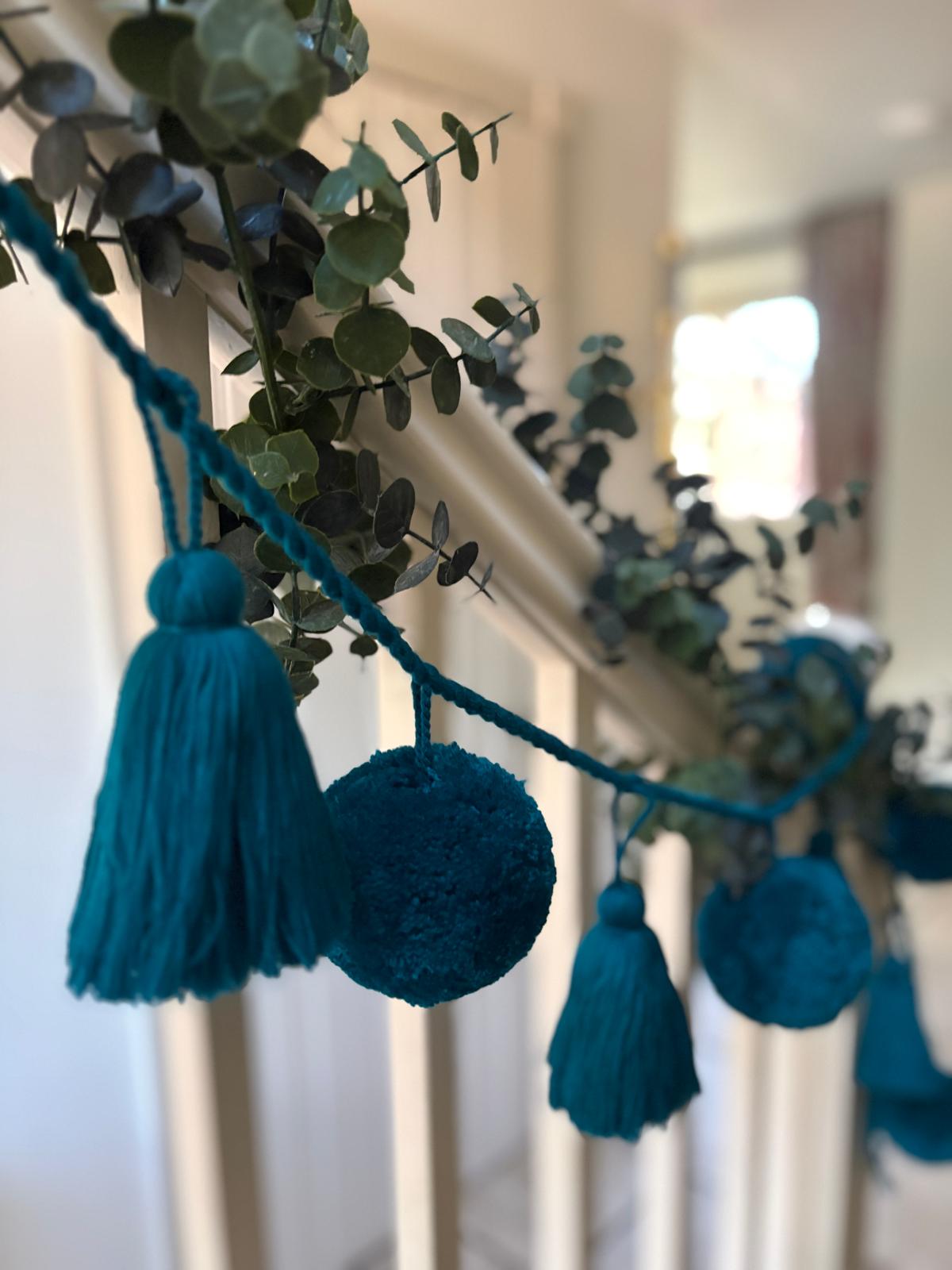 Jumbo pom pom and tassel garland jade green 5 Jumbo pom pom and tassel garland jade green - Image 4